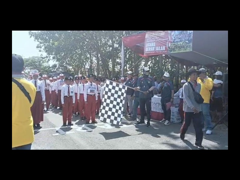 LOMBA GERAK JALAN