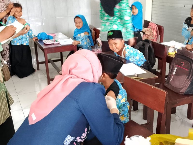 Bulan Imunisasi Anak Sekolah (BIAS)